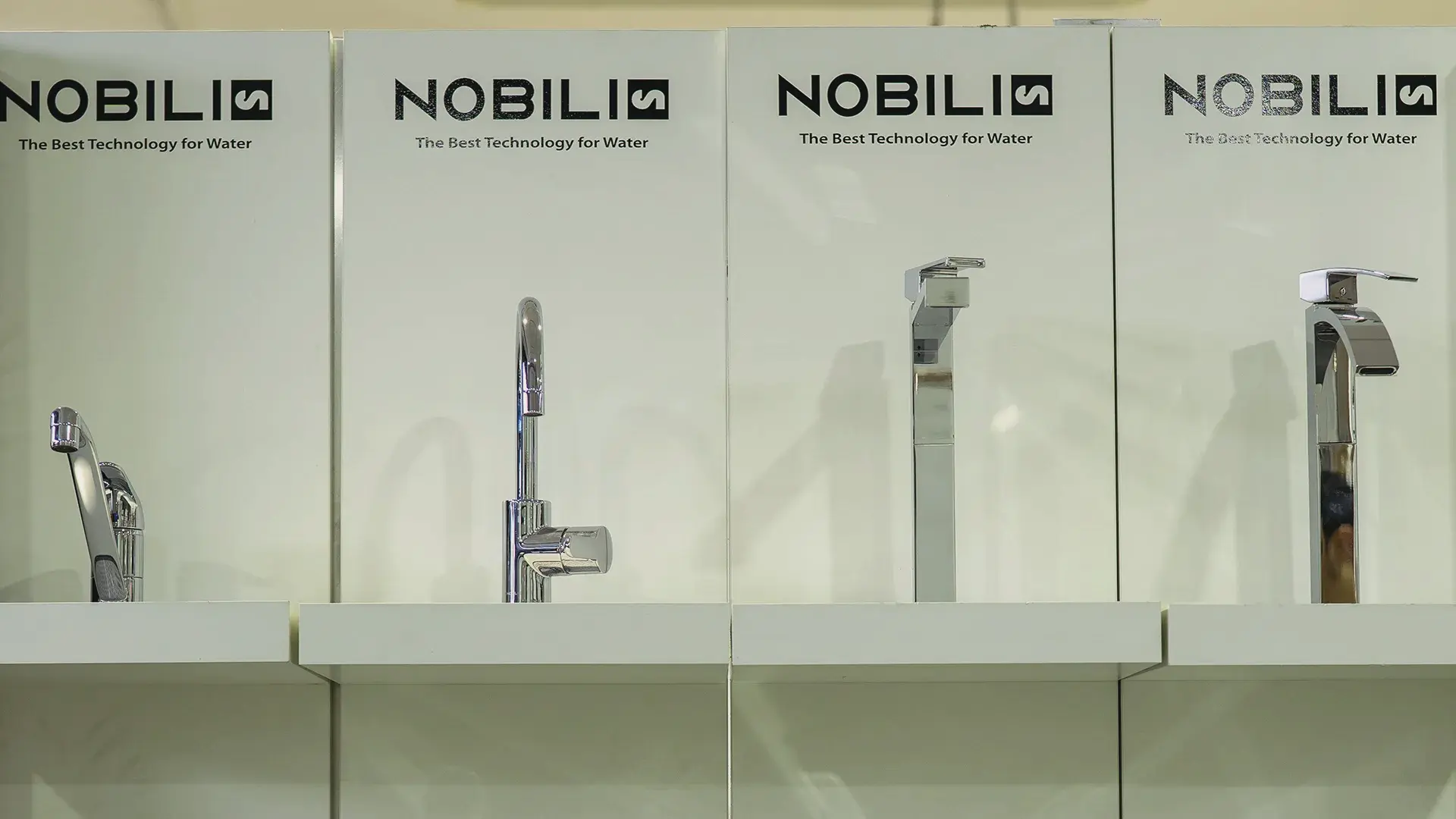 Robinetterie métallisé Nobilis Robinetterie métallisé Nobilis Concept Habitat